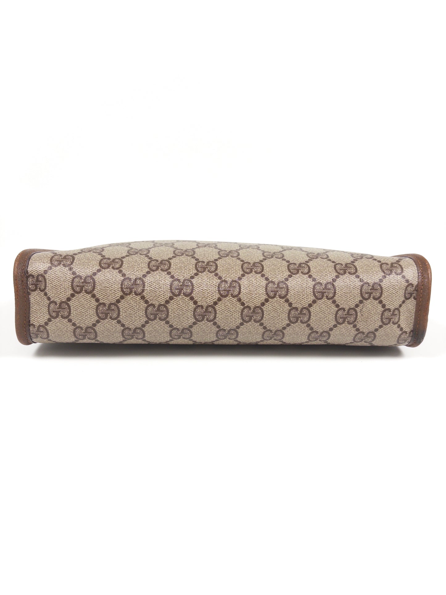 Gucci GG Supreme clutch bag