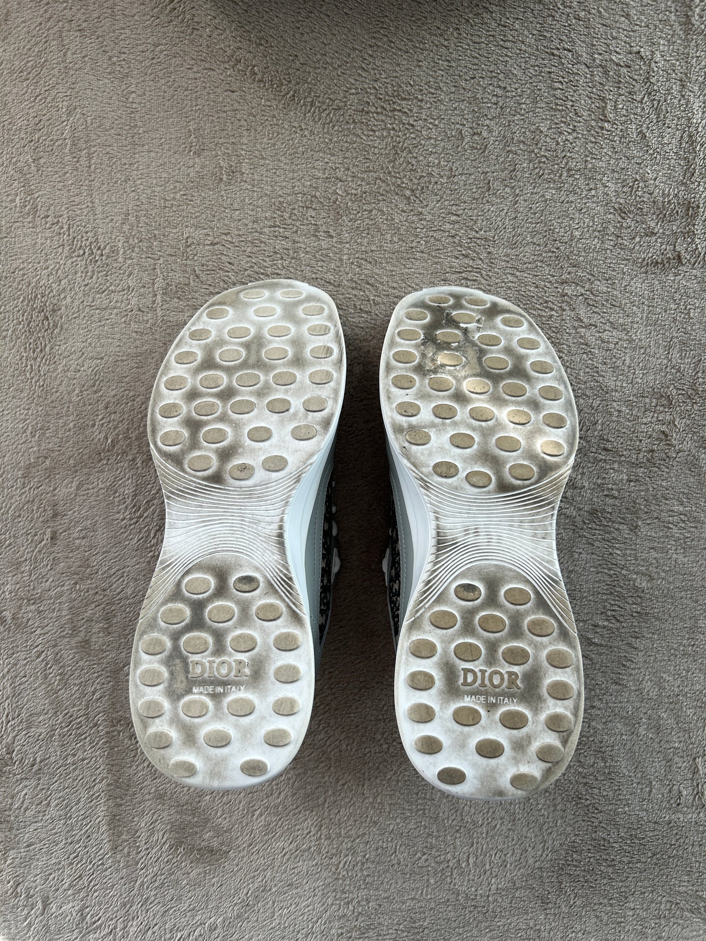 Dior B25 Sneakers