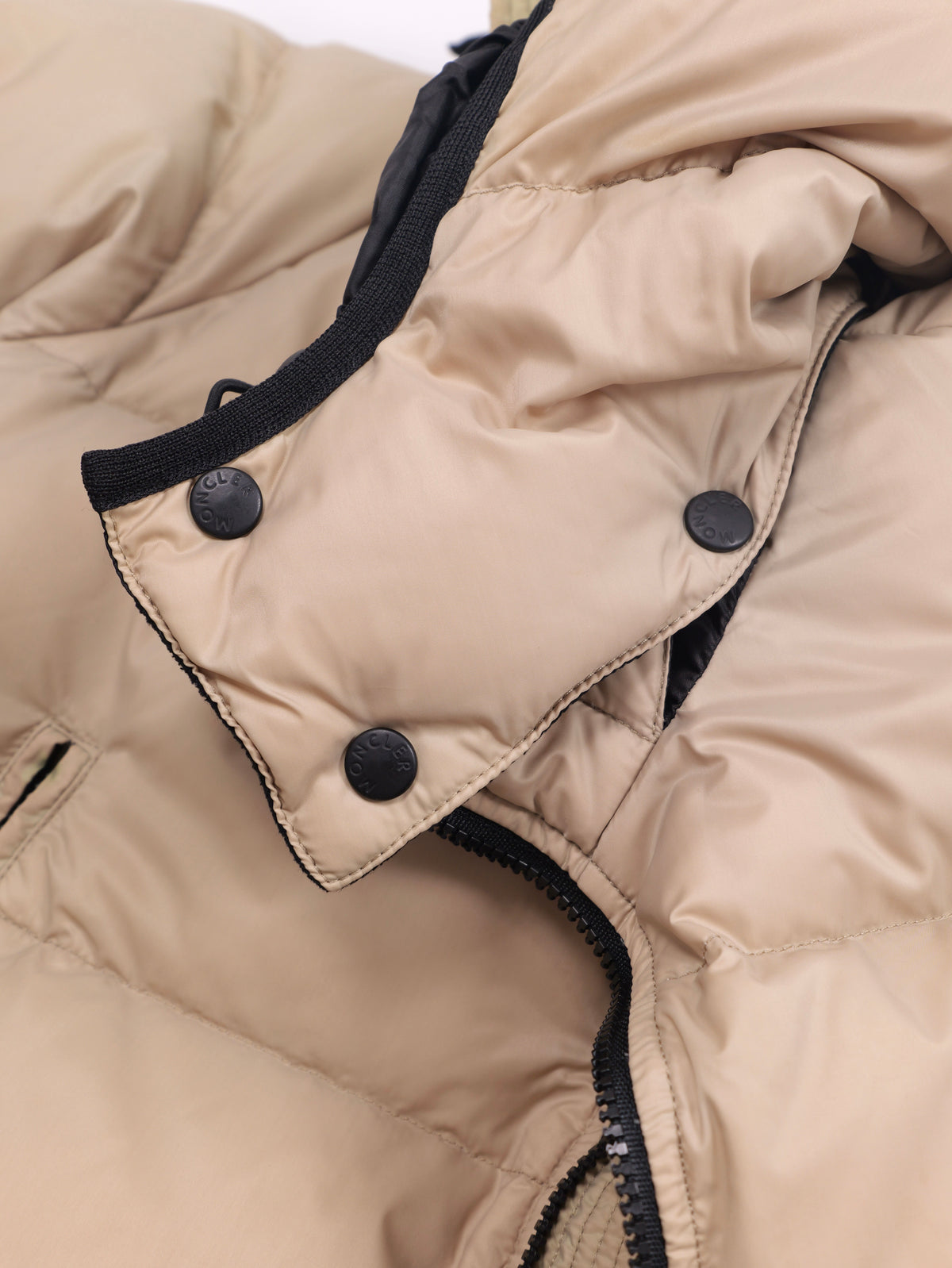 Moncler Bazille Down Jacket (XL)