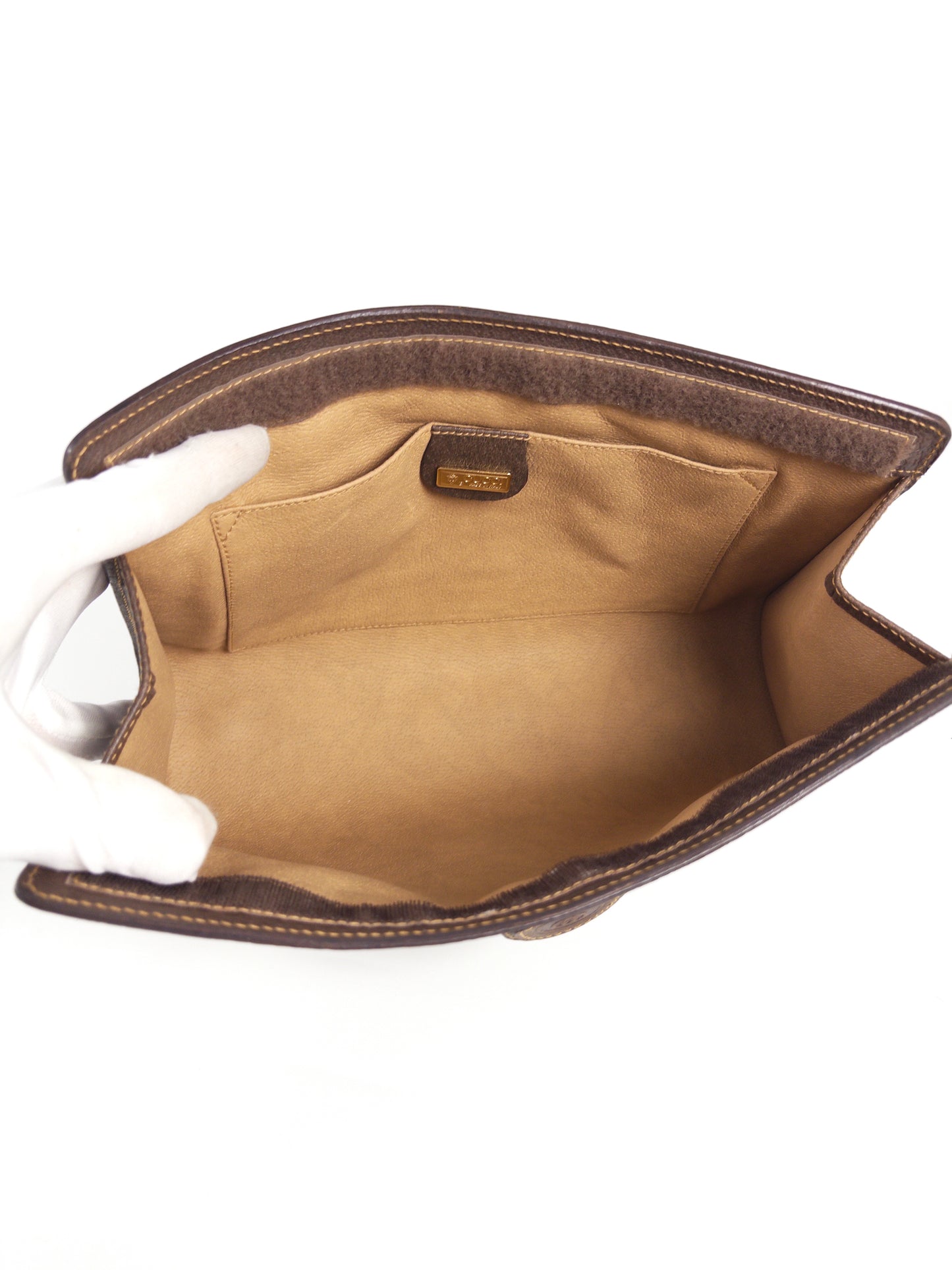 Gucci GG Supreme Clutch