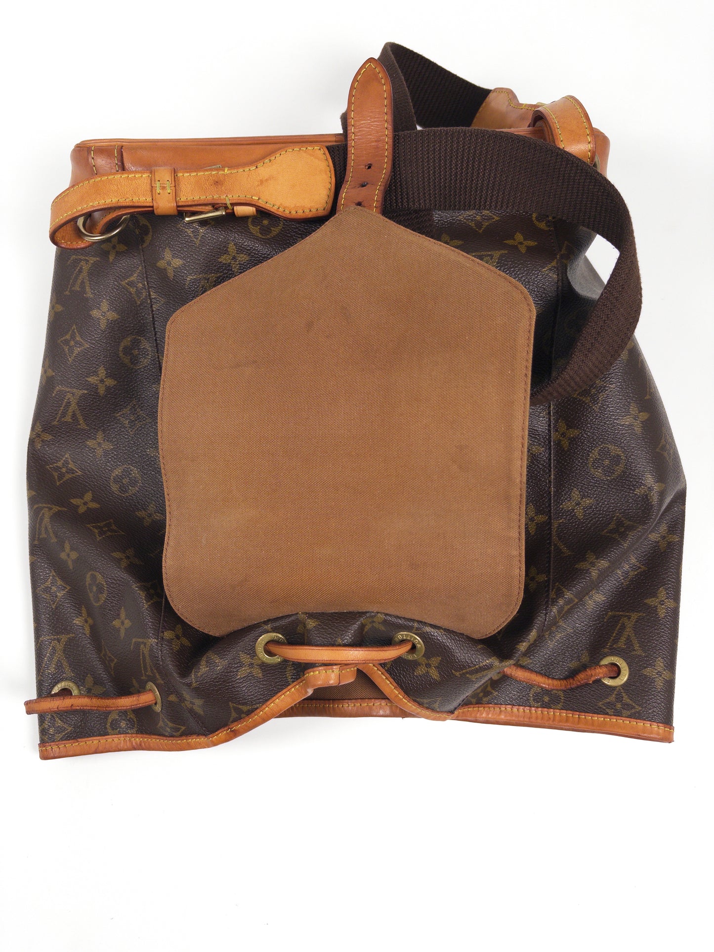 Louis Vuitton Montsouris GM