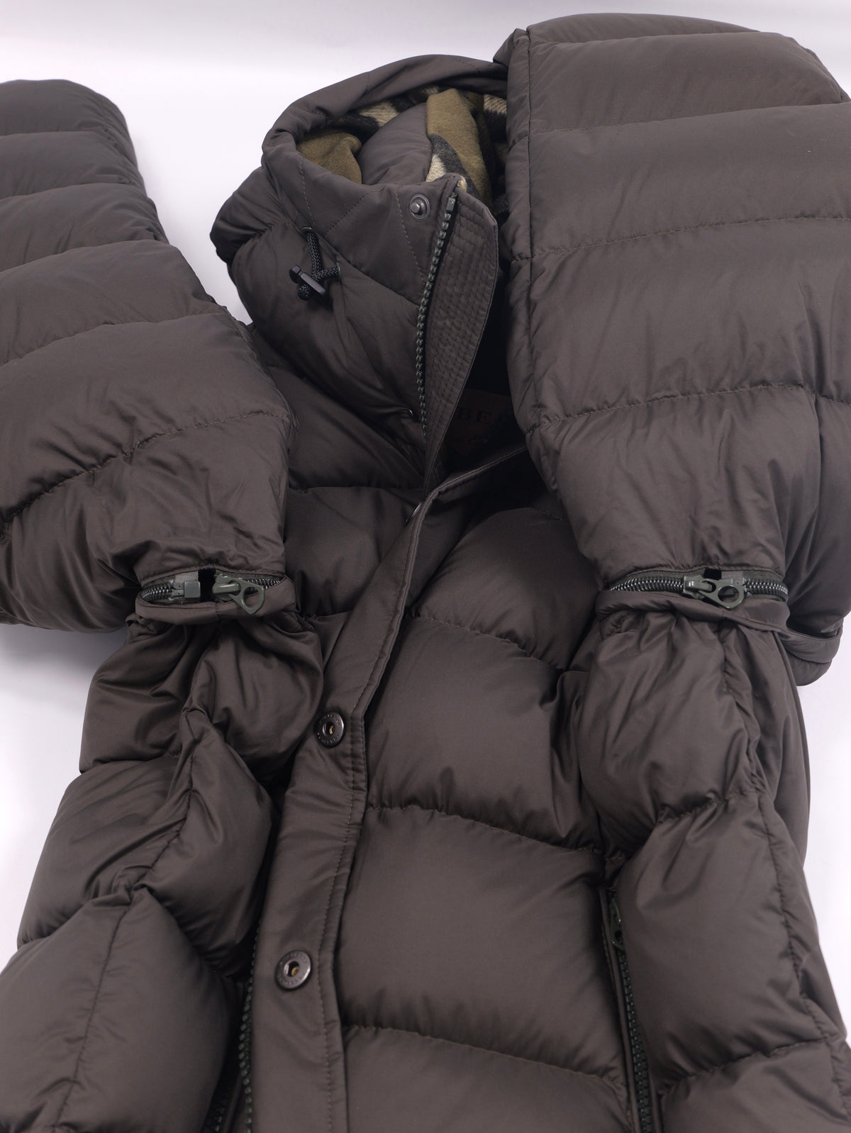 Burberry Lockwell 2-way Down Jacket