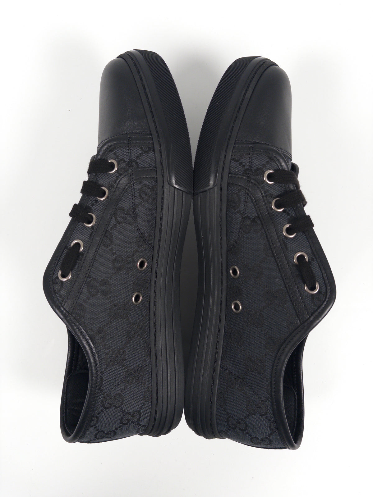 Gucci GG Sneakers (EU 43)