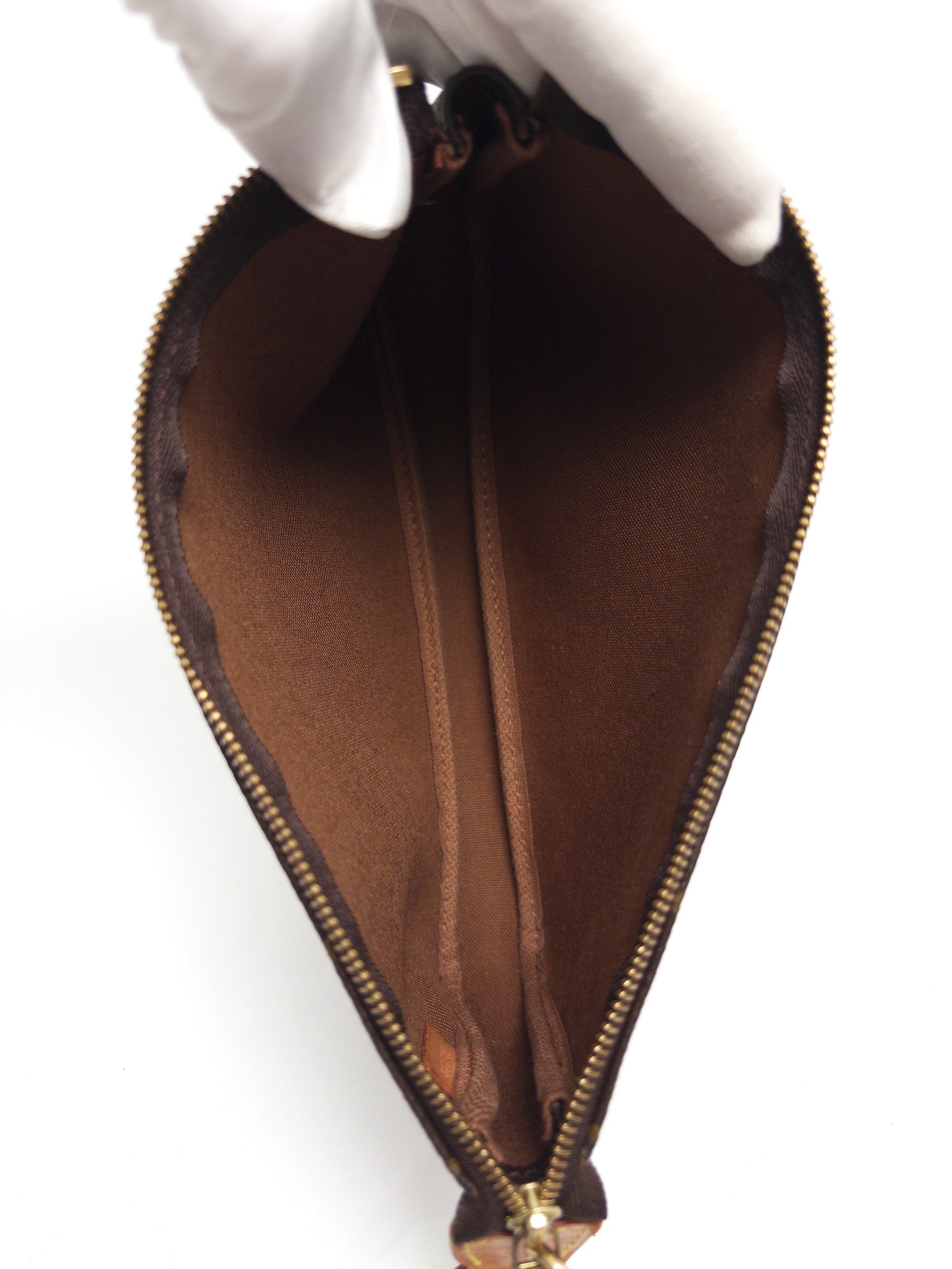 LOUIS VUITTON POCHETTE ACCESSOIRES