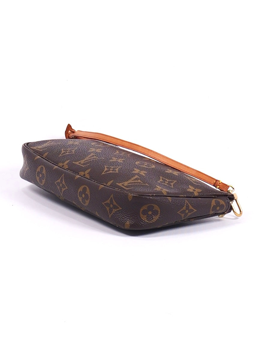 Louis Vuitton Monogram Pochette Accessories