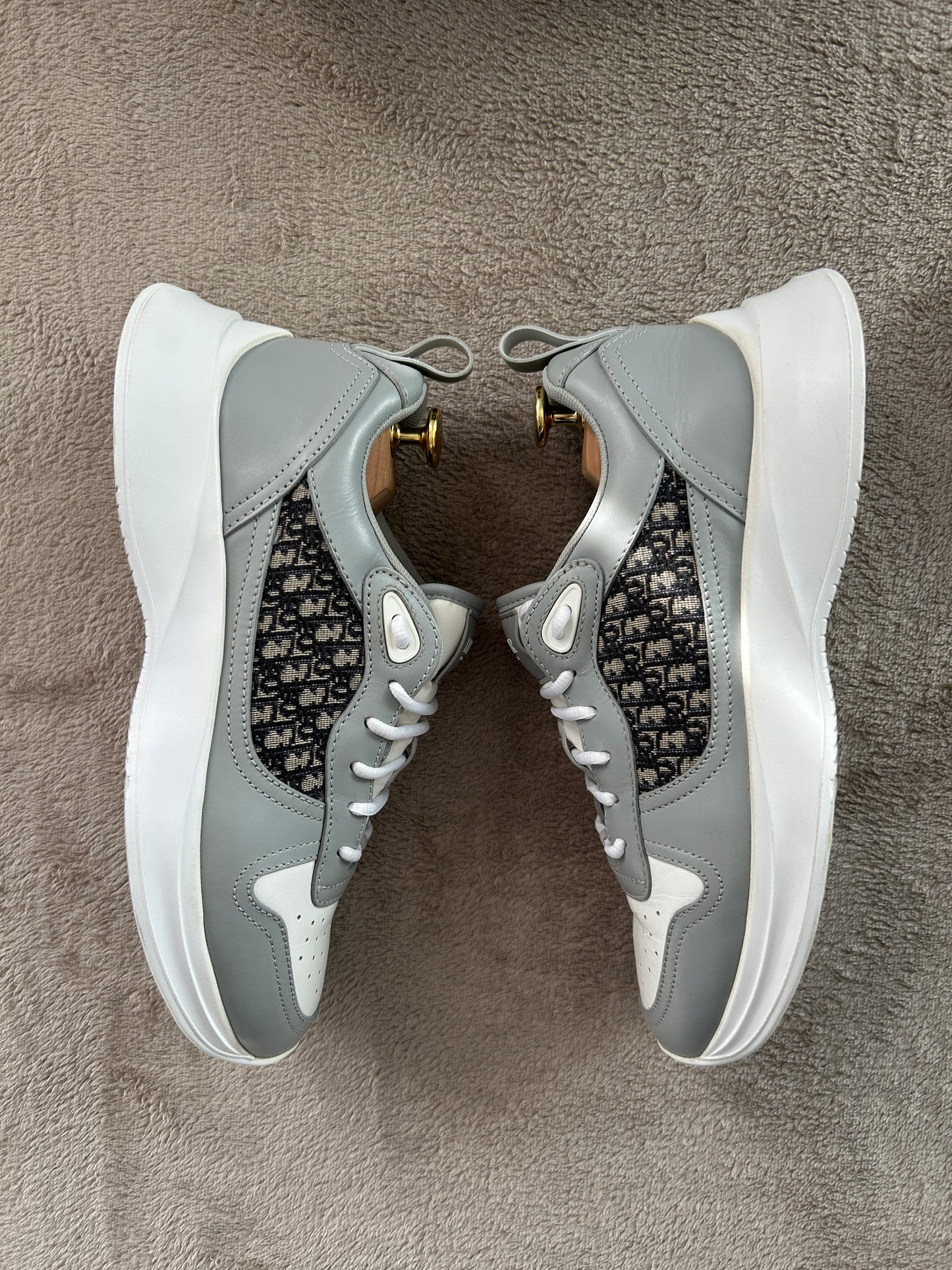 Dior B25 Sneakers