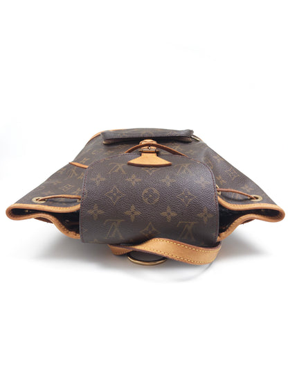 Louis Vuitton Montsouris MM