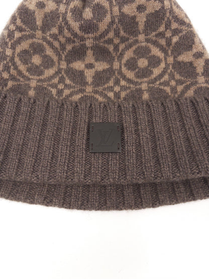 Louis Vuitton Echarpeski Monogram Beanie