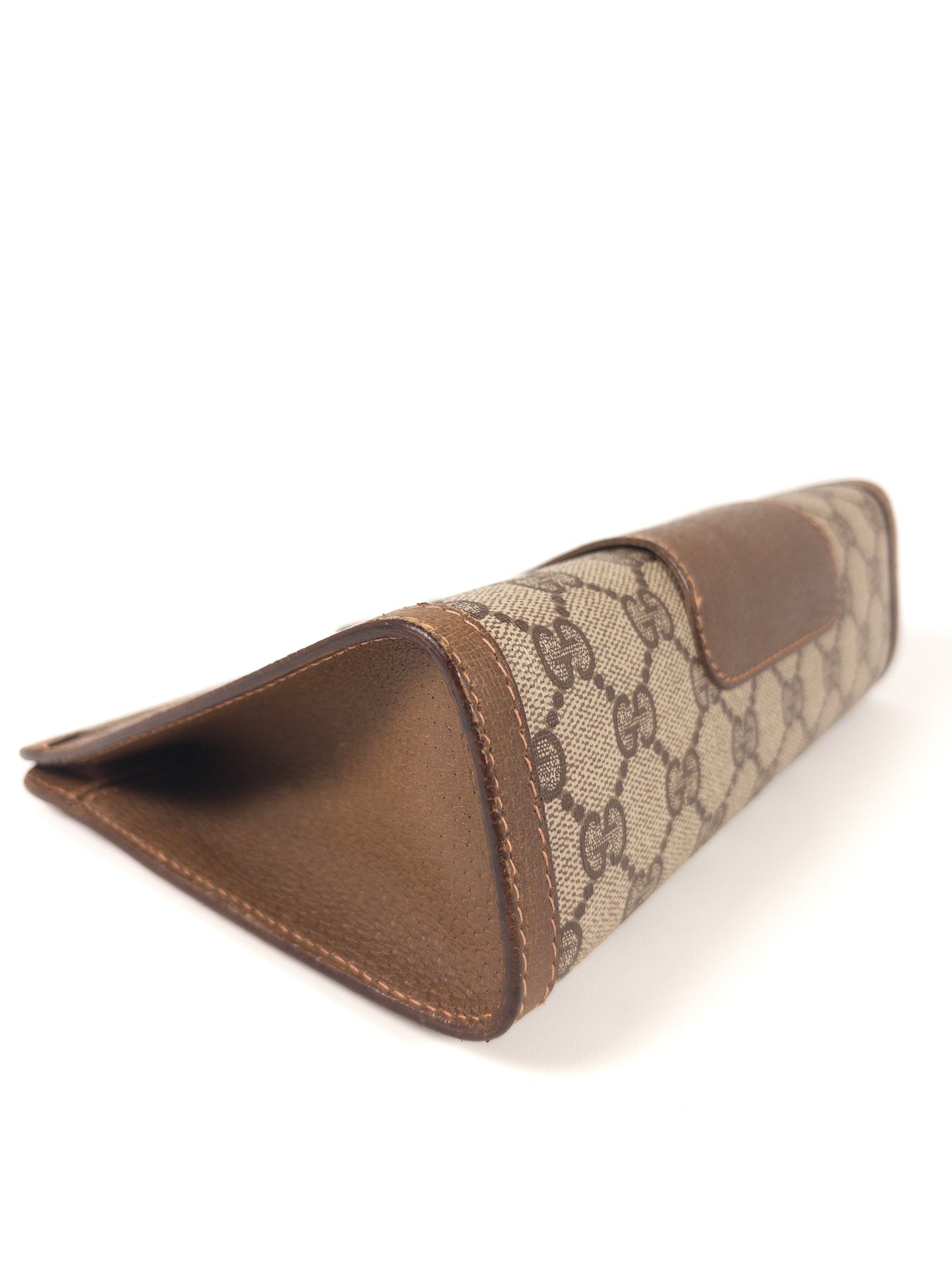 Gucci GG Supreme Clutch Bag