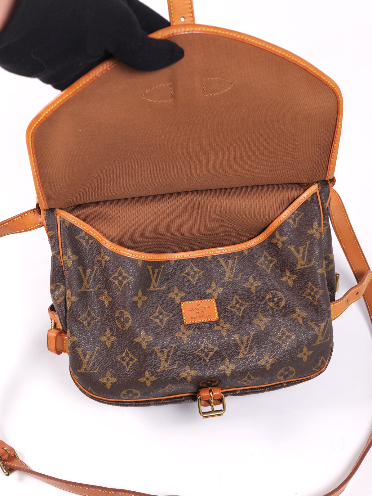Louis Vuitton Saumur 30