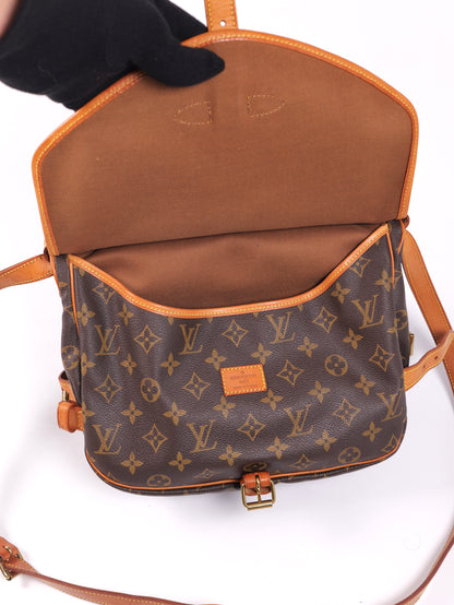 Louis Vuitton Saumur 30