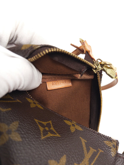 LOUIS VUITTON POCHETTE ACCESSOIRES