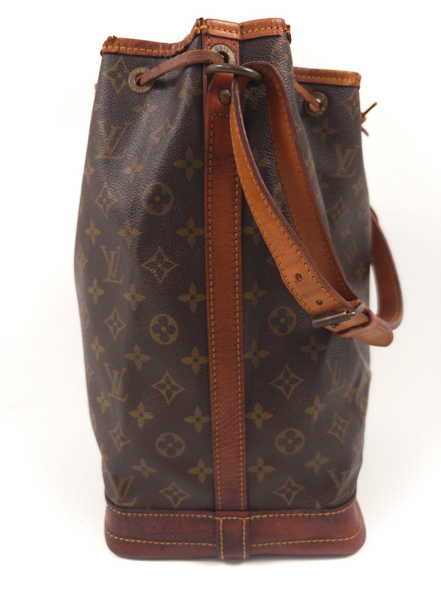 Louis Vuitton Noé Monogram shoulder bag
