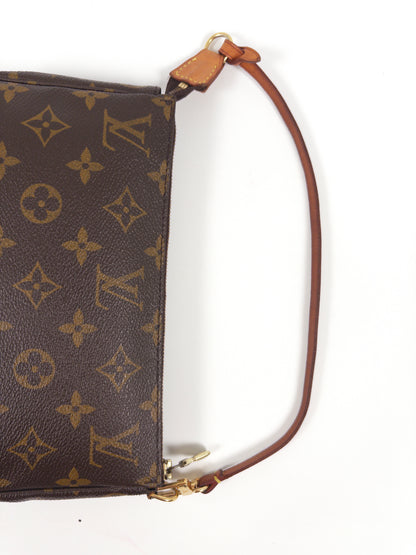 Louis Vuitton Pochette