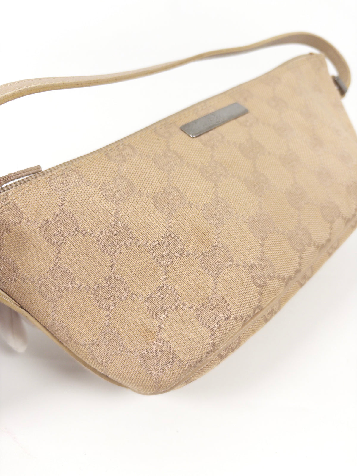 Gucci GG Canvas Pochette
