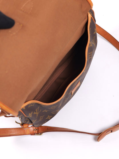 Louis Vuitton Saumur 30