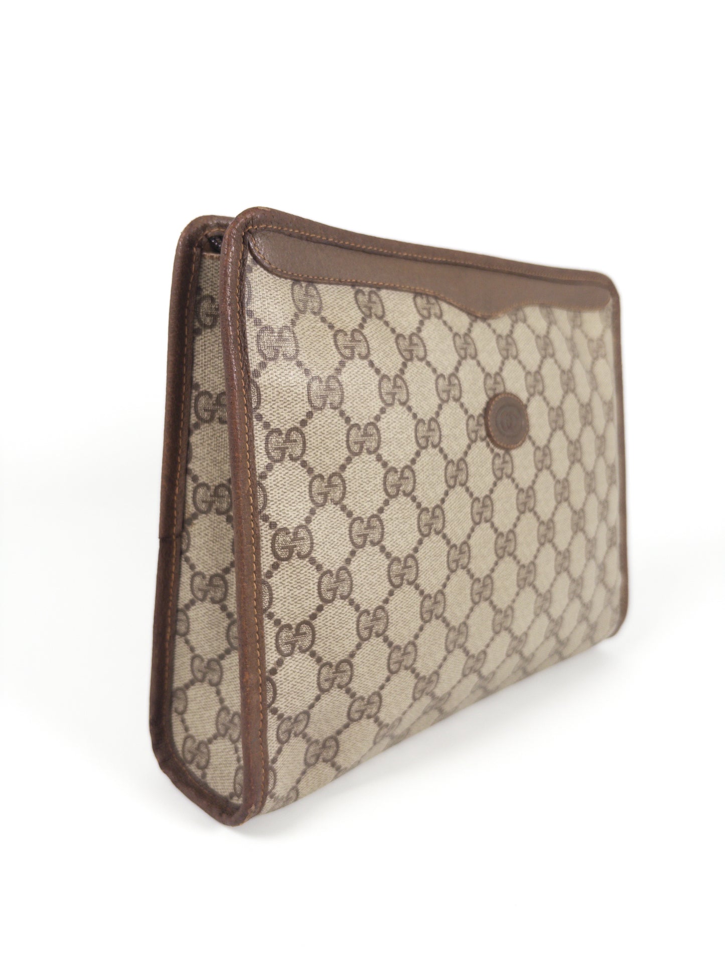 Gucci GG Supreme Clutch Bag