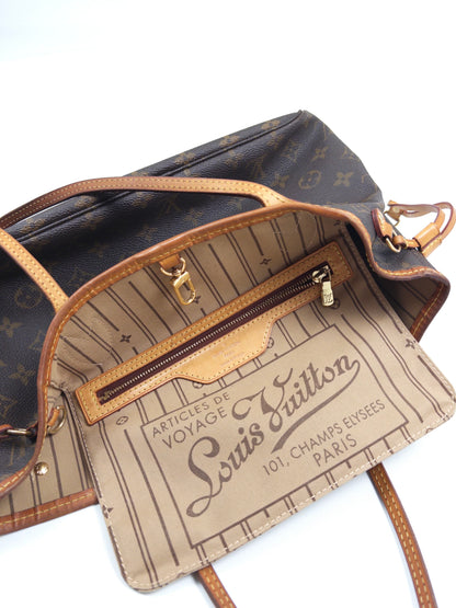 Louis Vuitton Neverfull PM Monogram