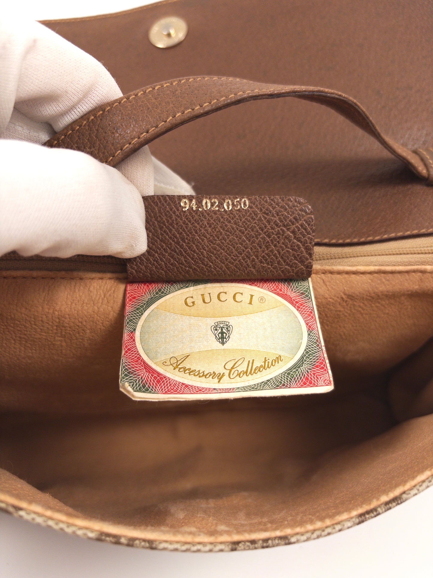 Gucci GG Supreme Shoulder Bag with Certificate