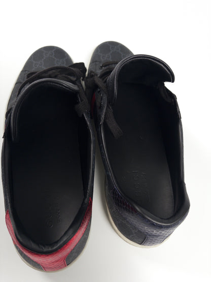 Gucci GG Supreme Sneakers (EU 44)