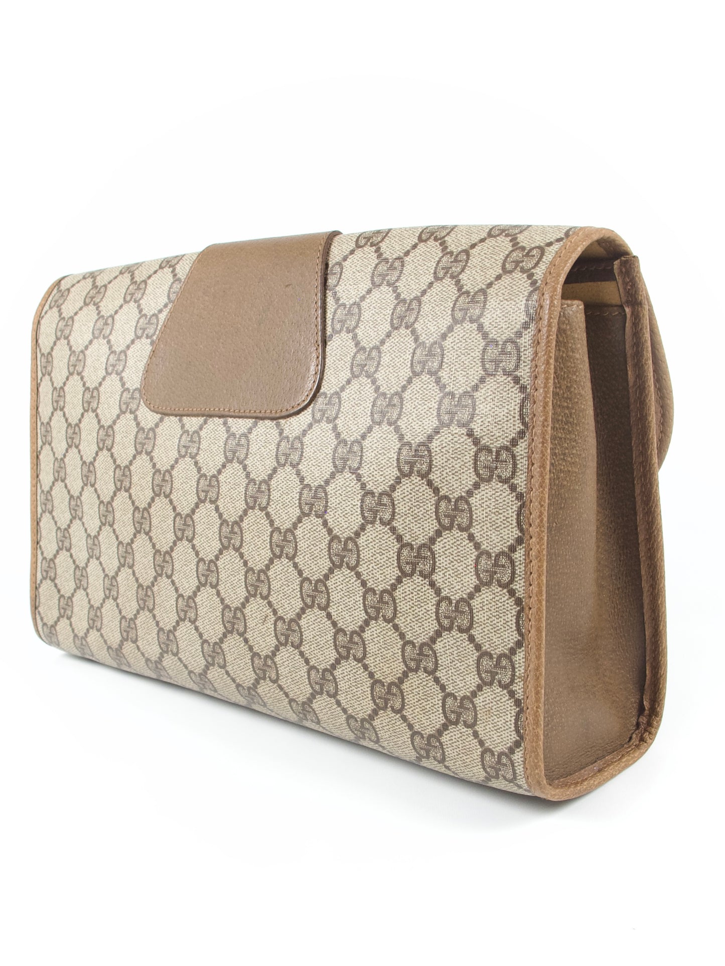Gucci GG Supreme Clutch Bag