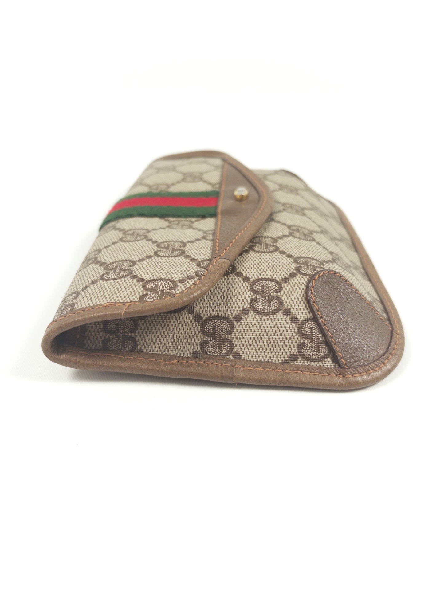 Gucci GG Supreme Clutch