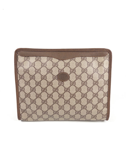 Gucci GG Supreme Clutch Bag