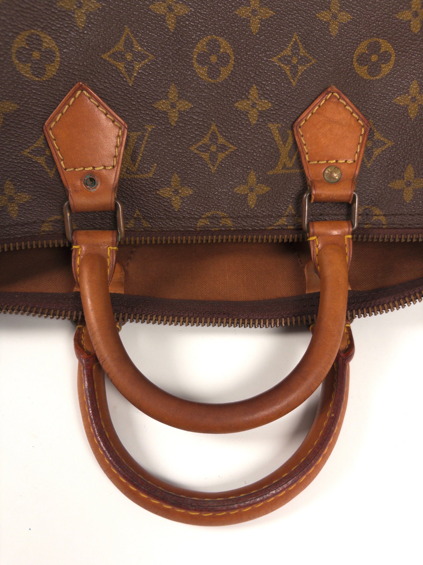 Louis Vuitton Speedy 35