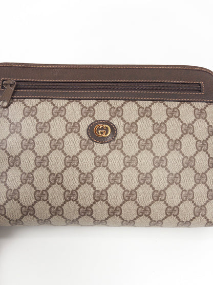 Gucci GG Supreme Clutch Bag