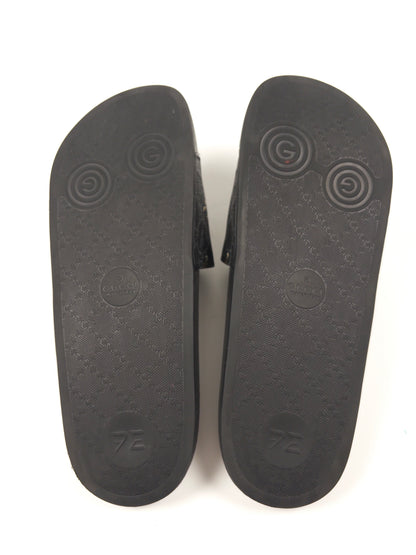 Gucci GG Supreme Tiger Sliders