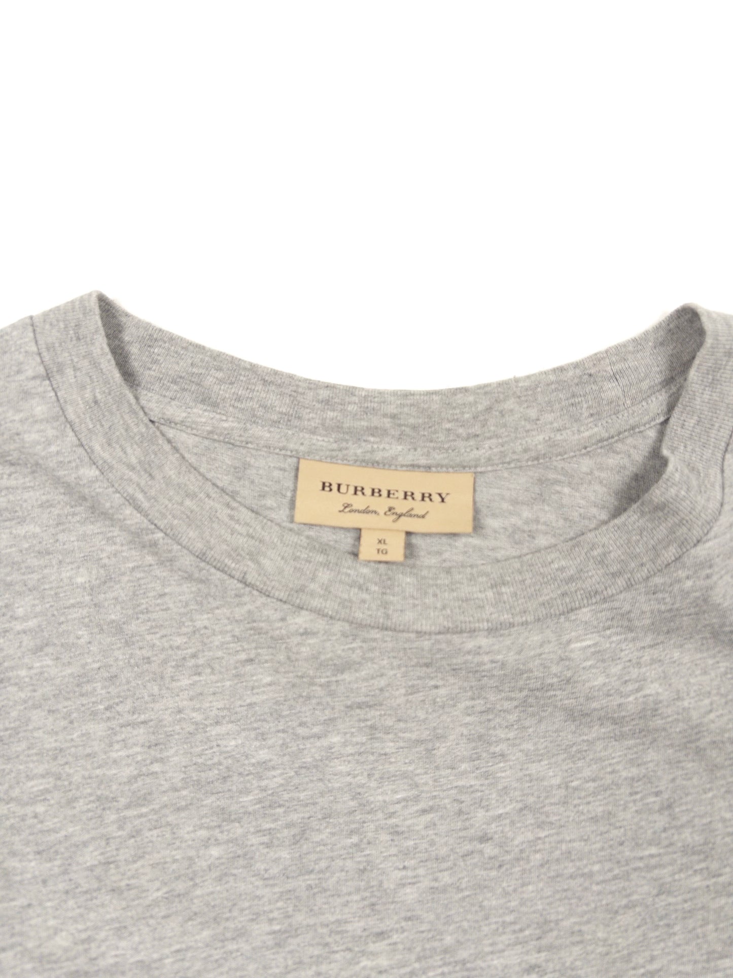 Burberry Embroidery T-shirt (Fits XXL)