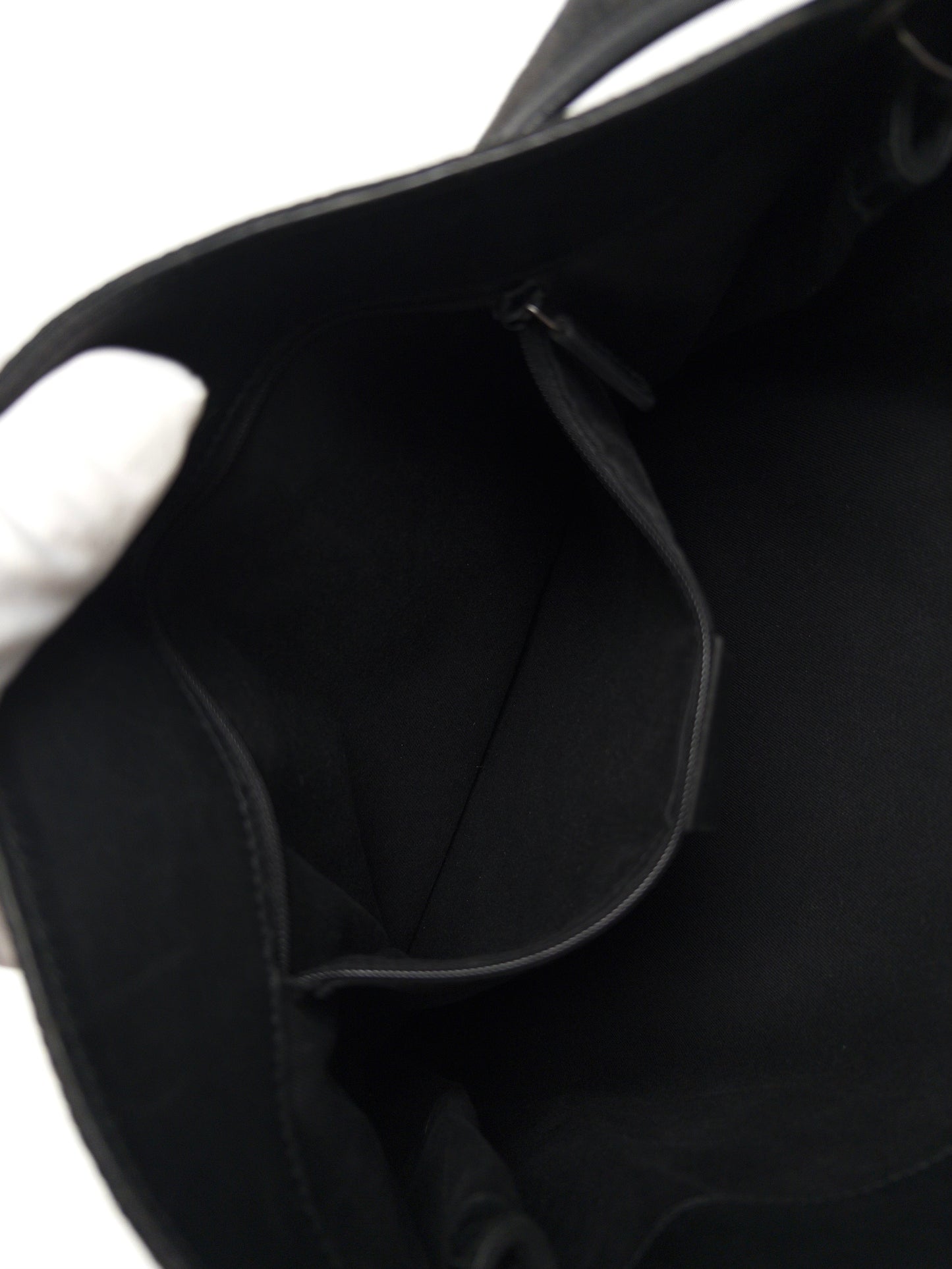Gucci GG Canvas Messenger Bag