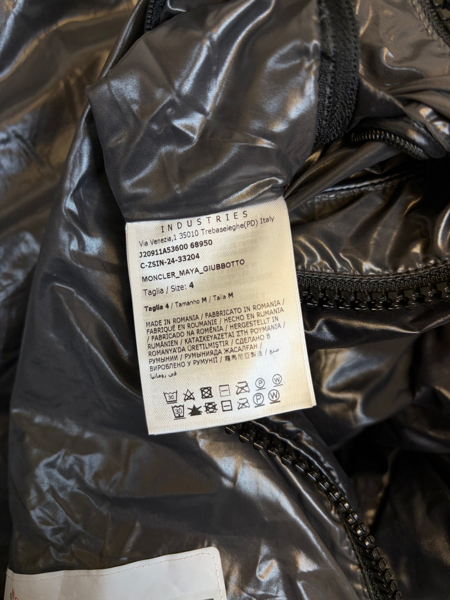 Moncler Maya Jacket black