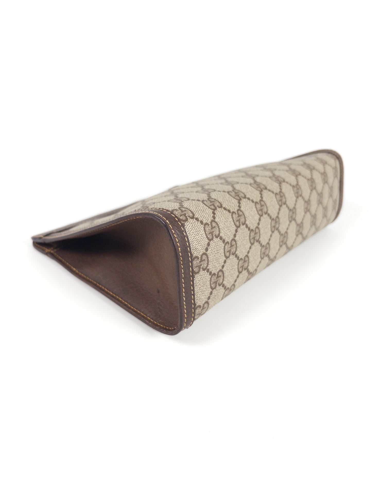 Gucci GG Supreme Clutch