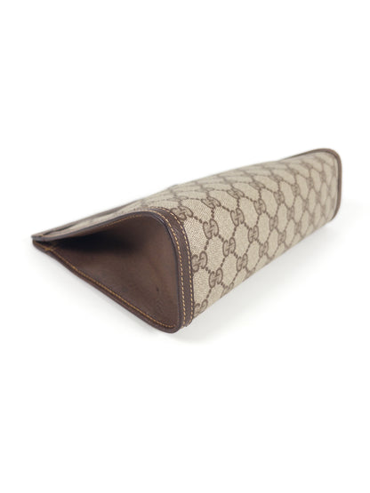 Gucci GG Supreme Clutch