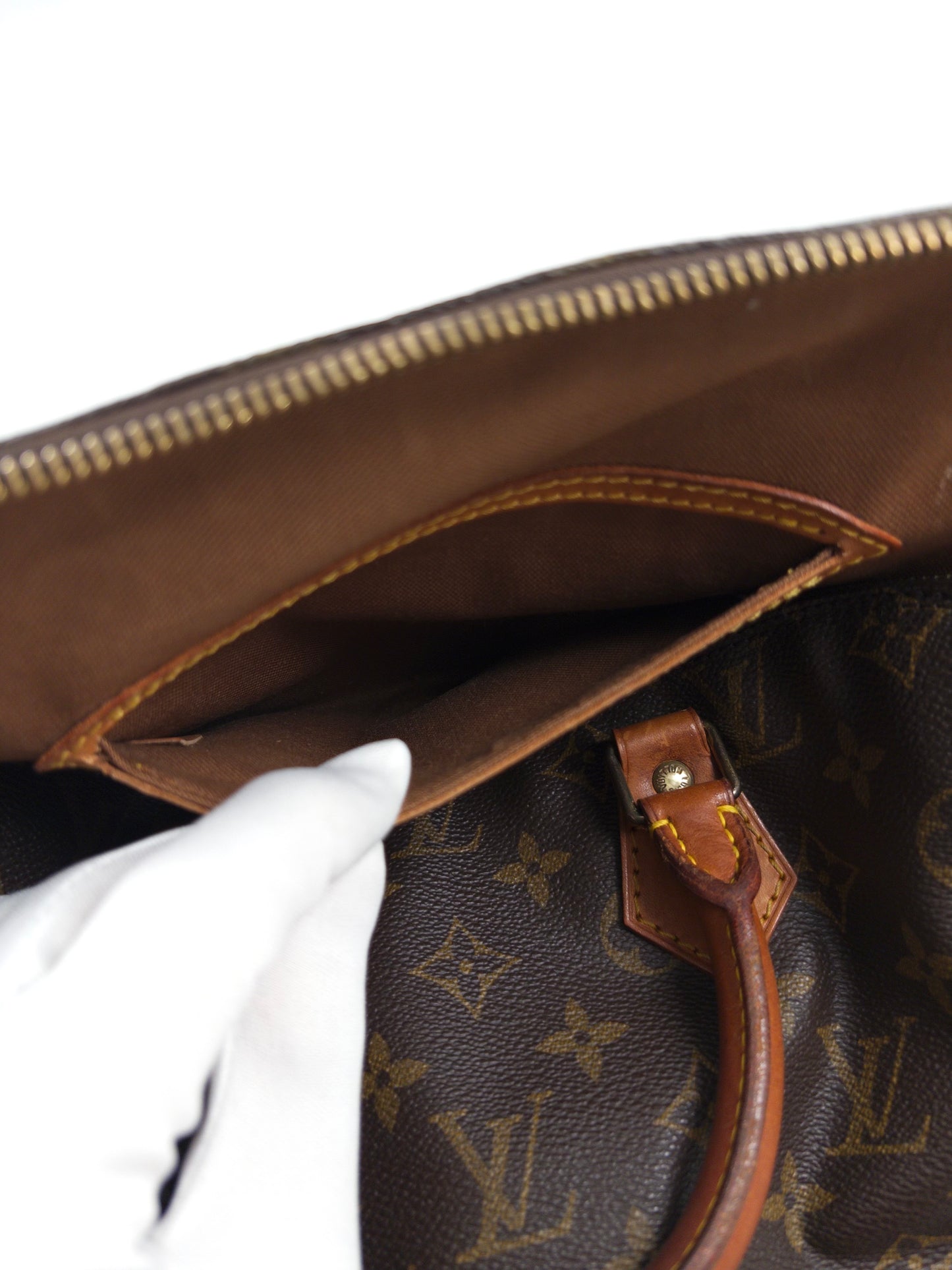Louis Vuitton Alma Monogram