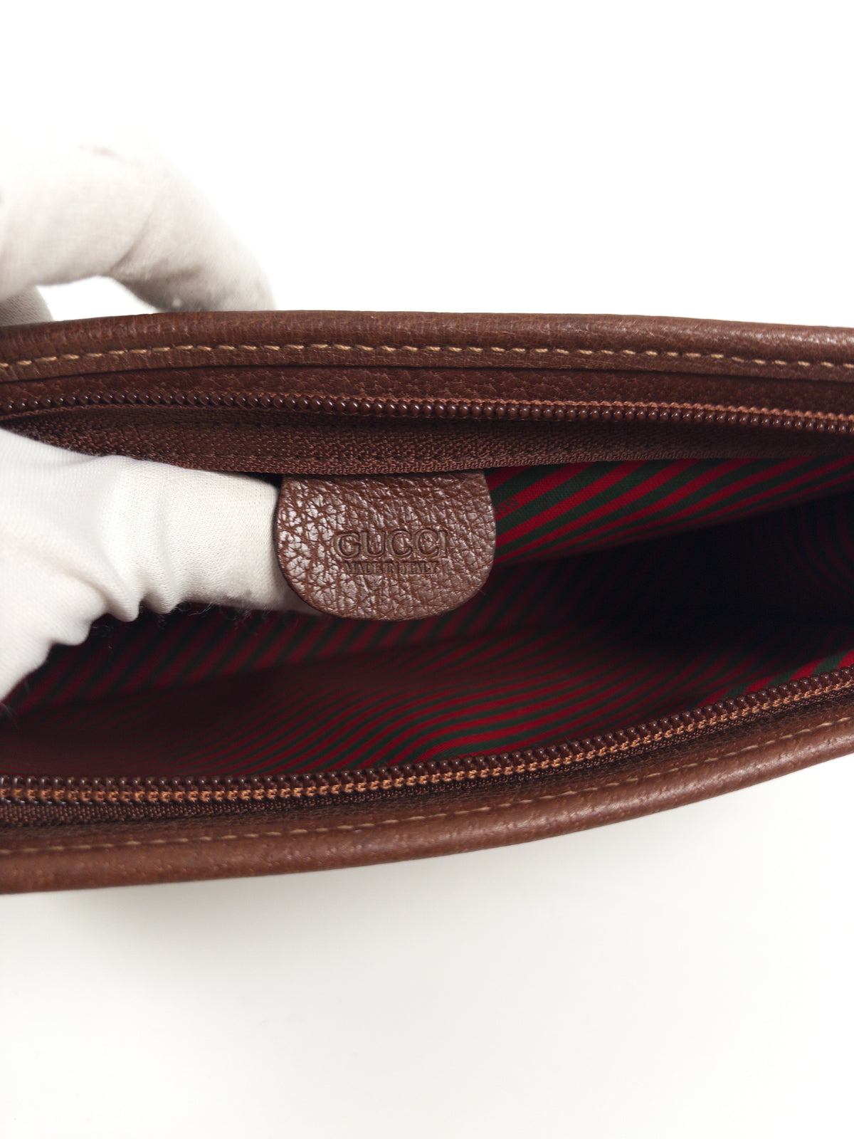 Gucci GG Supreme Clutch Bag