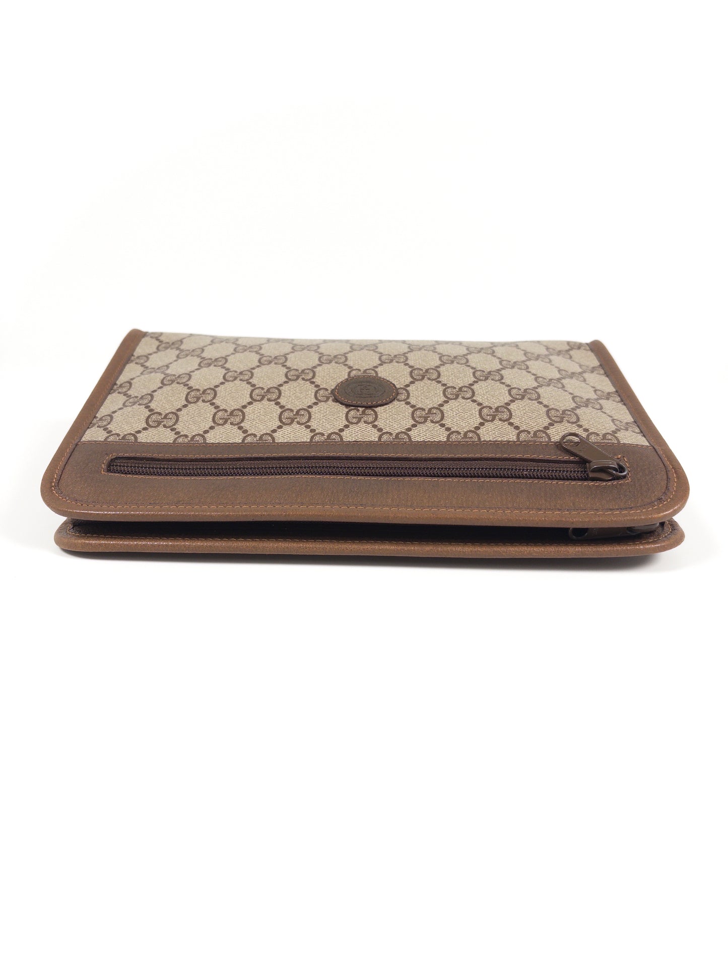 Gucci GG Supreme clutch bag