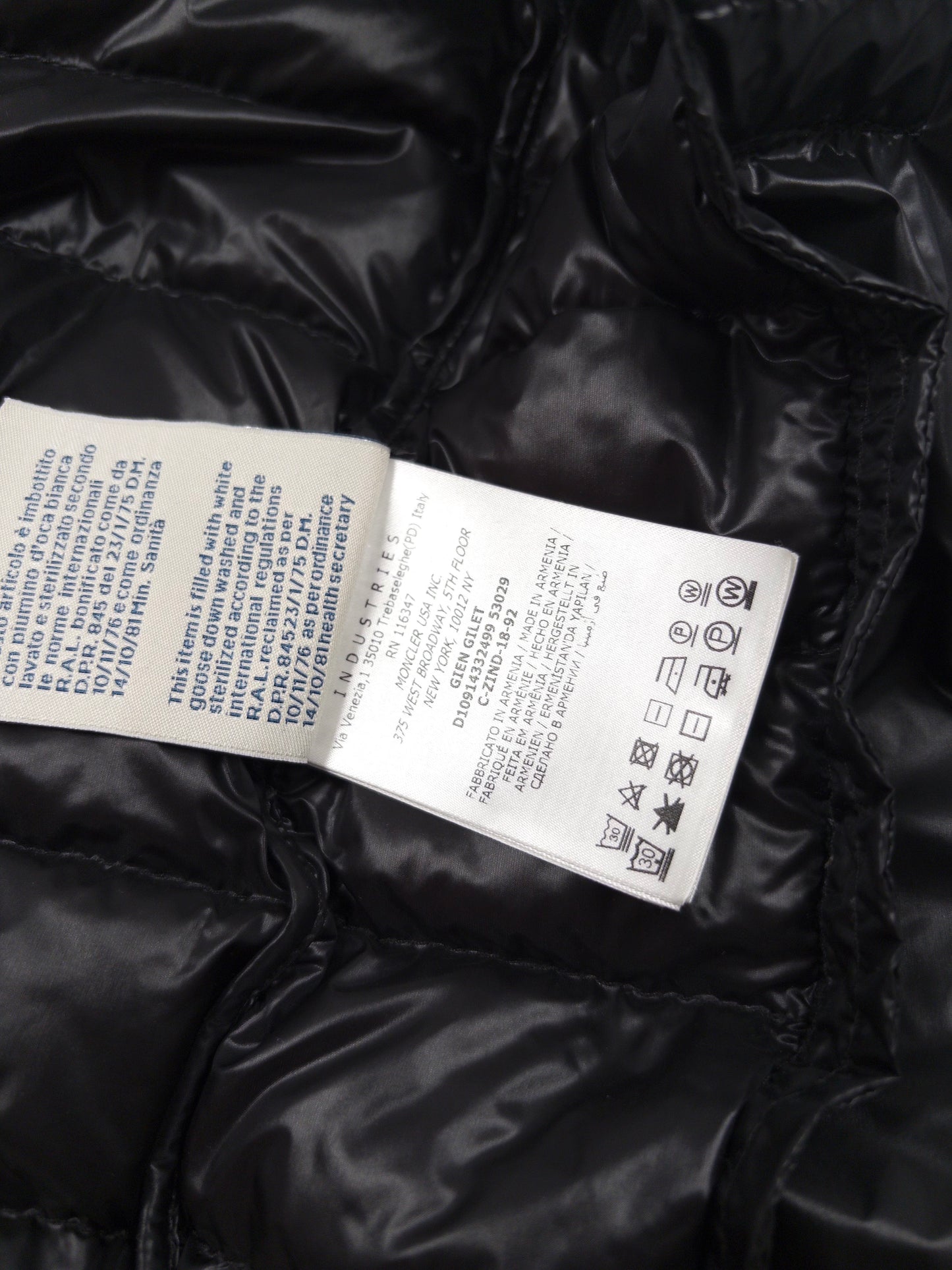 Moncler Gien Lightweight Vest