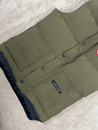 Canada Goose Freestyle Väst Militärgrön