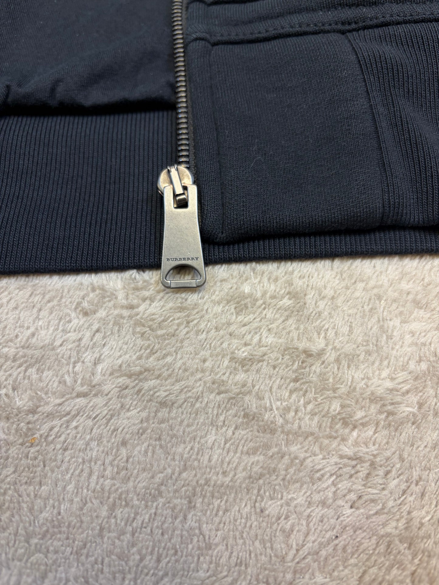 Burberry Check Hoodie (Fits L/XL)