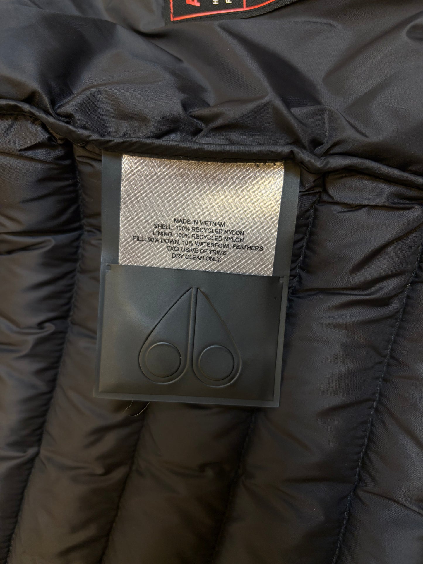 Moose Knuckles Hooded Vest (Fits M)