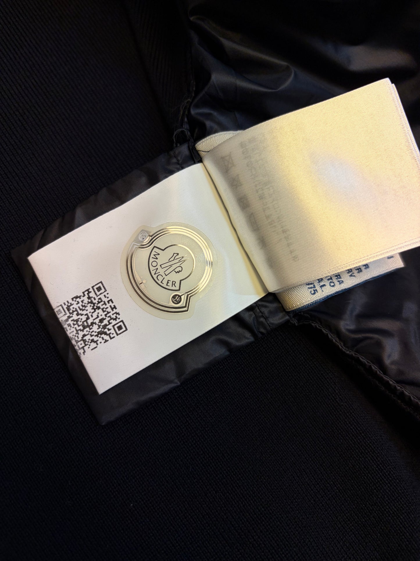 Moncler Cardigan (Fits L)