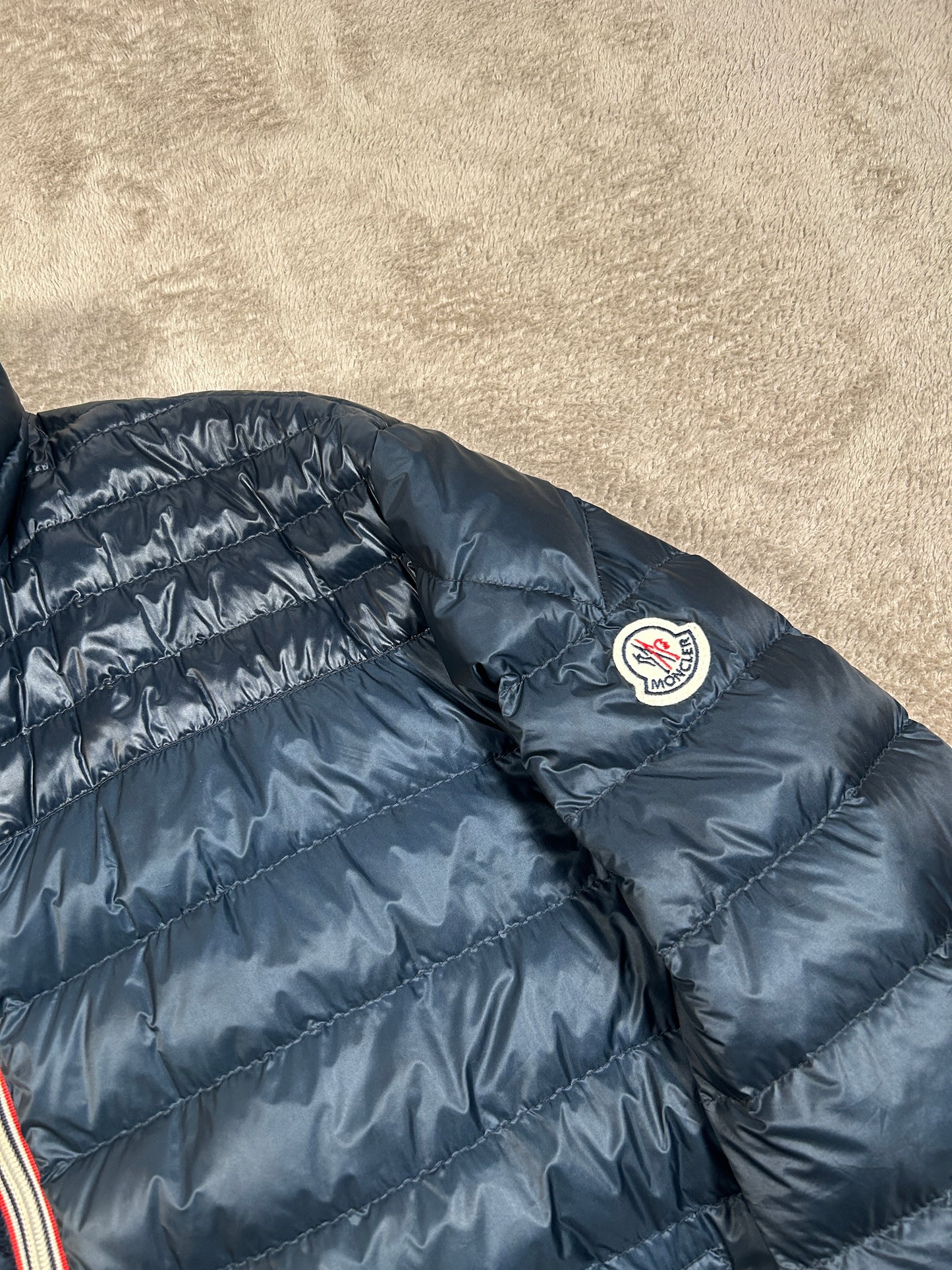 Moncler Daniel lätt dunjacka