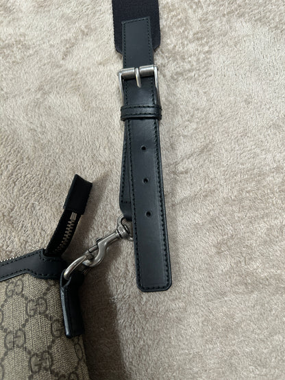 Gucci GG Medium Messenger Bag