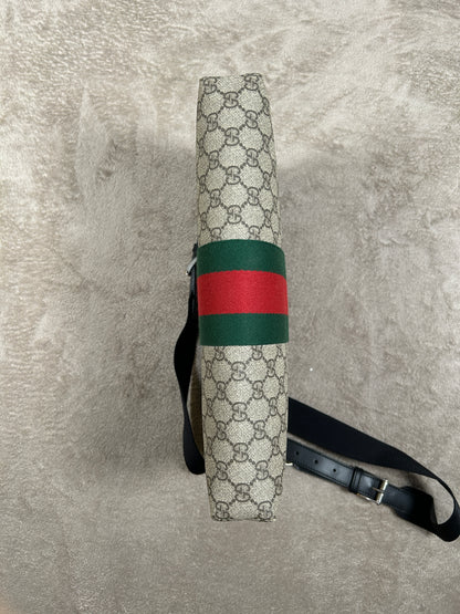 Gucci GG Medium Messenger Bag