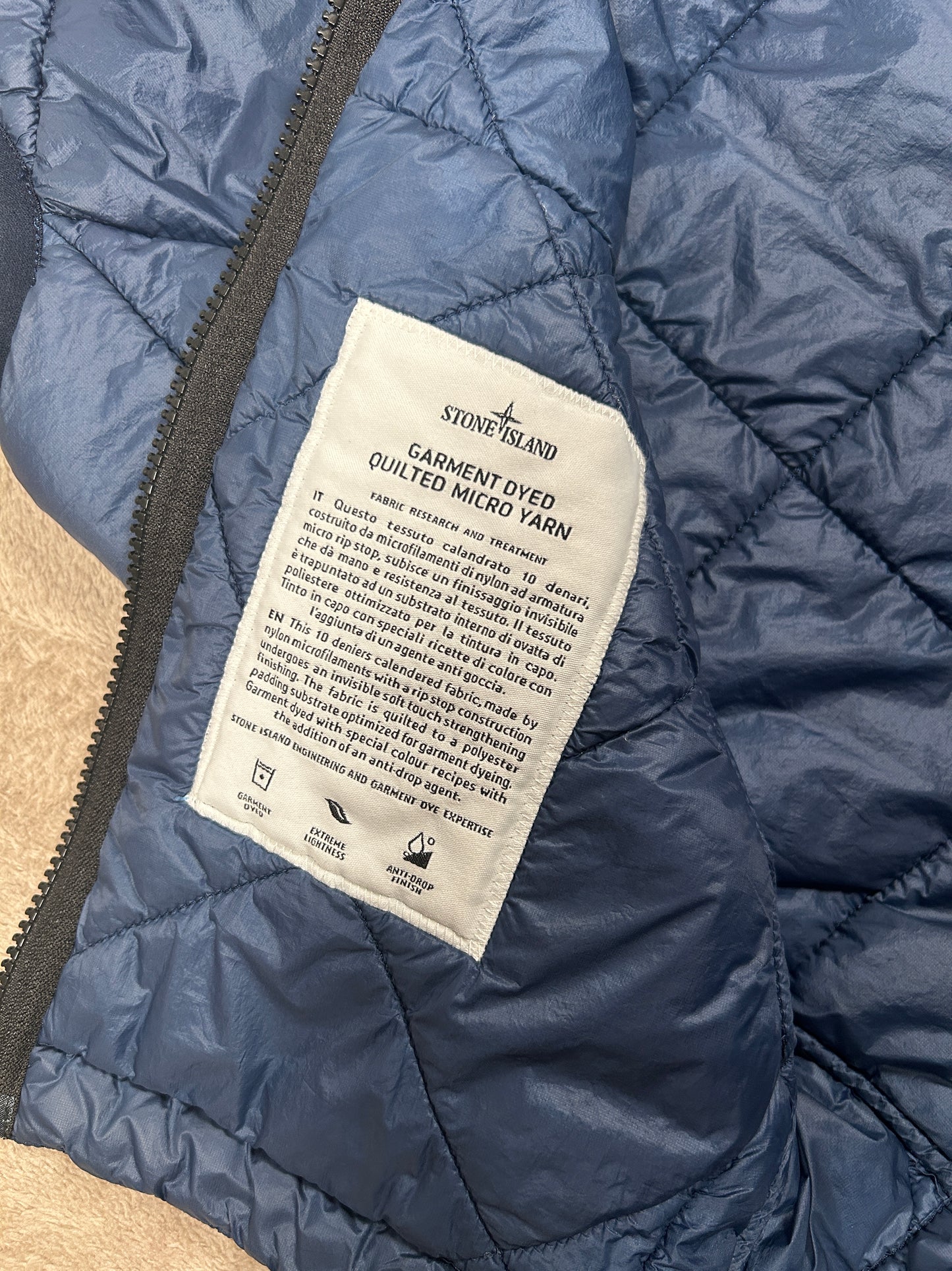 Stone Island Garment Dyed Quilted Micro Yarn Väst