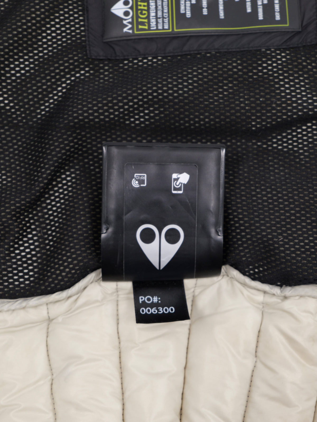Moose Knuckles Riggin Vest – image 10